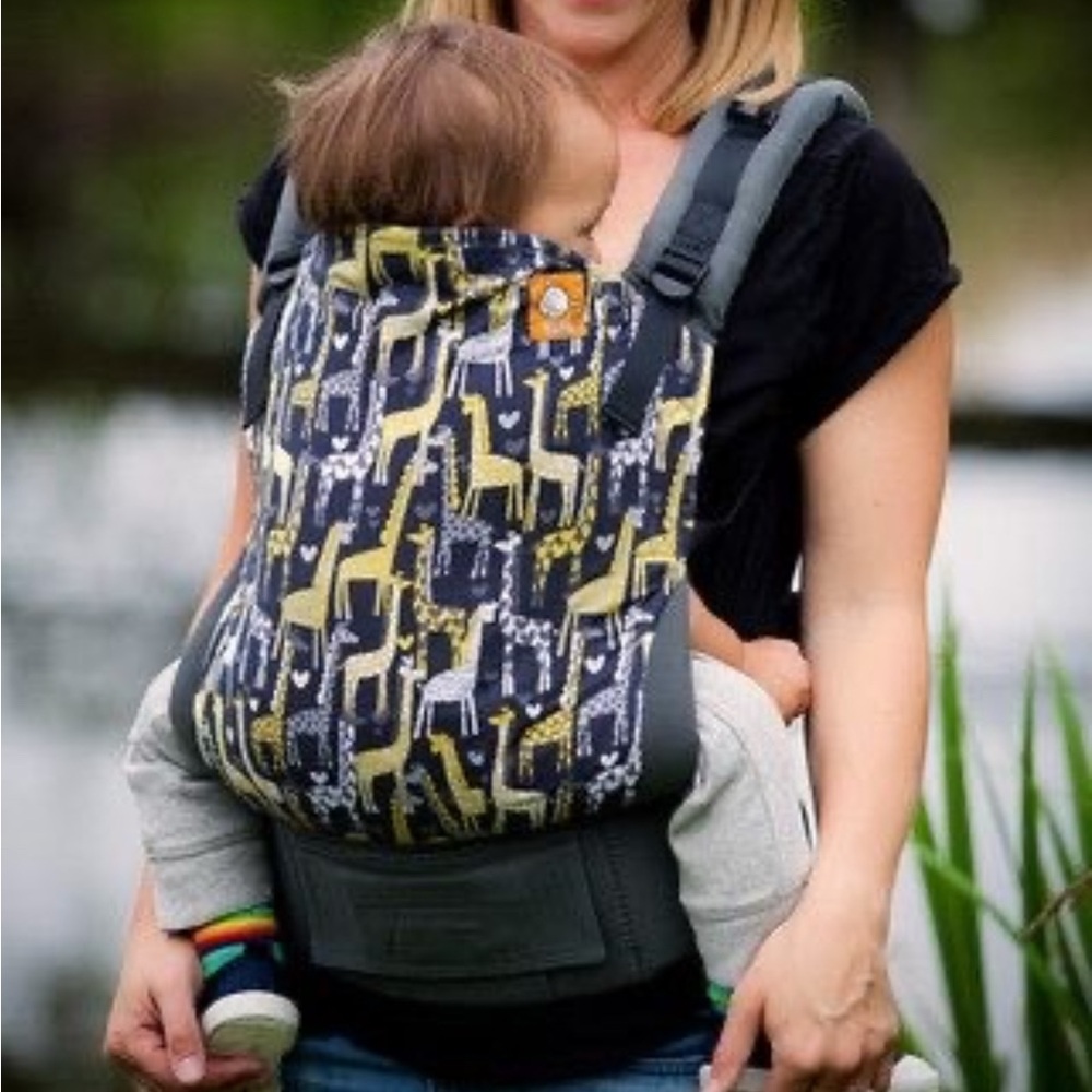 Tula Toddler Carrier giraffe print